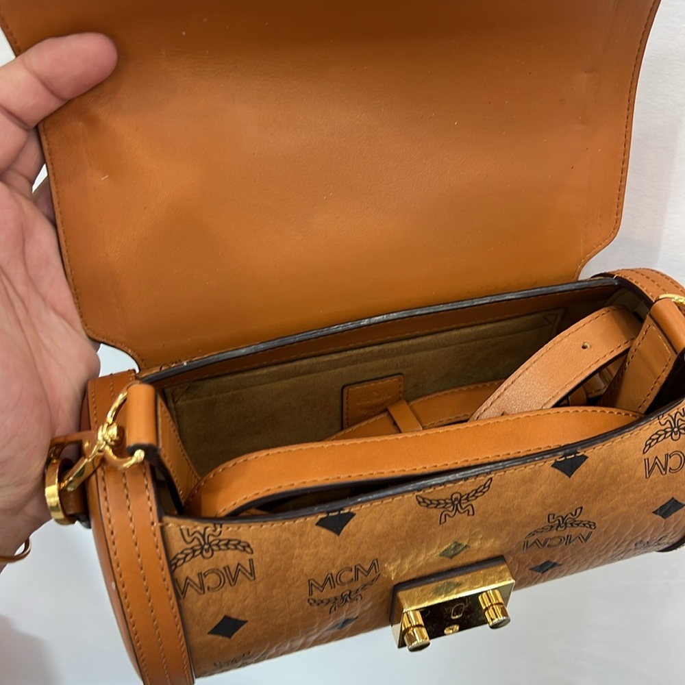 MCM Tan Leather Crossbody Bag - Picture 6 of 7
